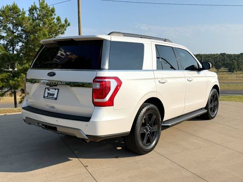 Used 2019 Ford Expedition XLT w/ Equipment Group 202A RWD image 6