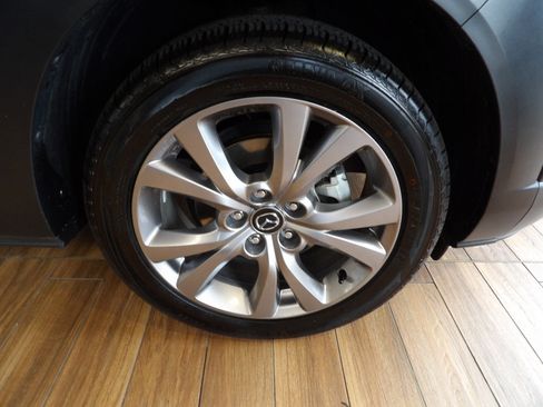 Certified 2023 MAZDA CX-30 AWD 2.5 S w/ Preferred Package image 4