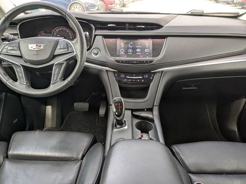 Used 2017 Cadillac XT5 Premium Luxury FWD image 20