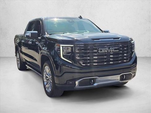Used 2023 GMC Sierra 1500 Denali Ultimate image 3
