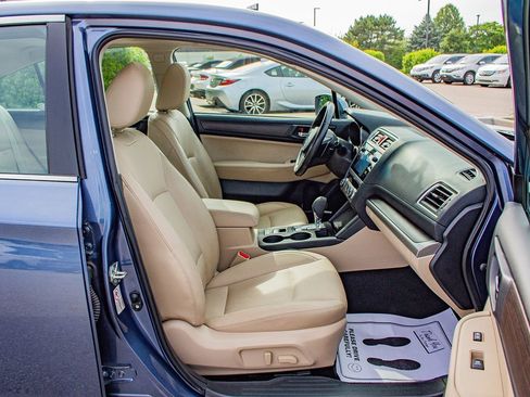 Used 2016 Subaru Legacy 3.6R Limited AWD/4WD image 18
