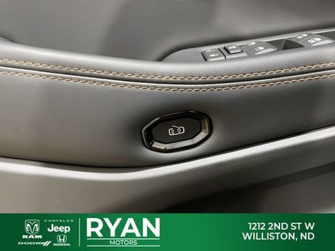 New 2026 Jeep Cherokee Limited AWD/4WD image 43