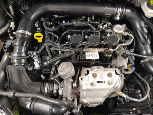 Used 2018 Ford Focus SE image 30