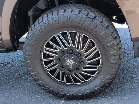 Used 2022 RAM 3500 Limited AWD/4WD image 11