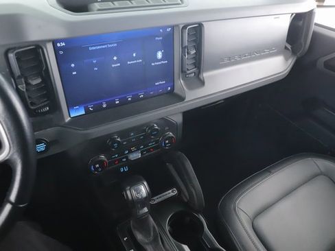 Used 2024 Ford Bronco Everglades image 26