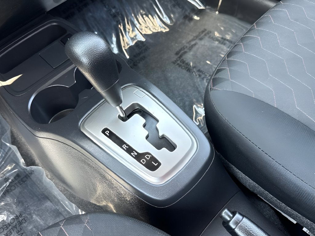 Used 2024 Mitsubishi Mirage ES FWD image 15