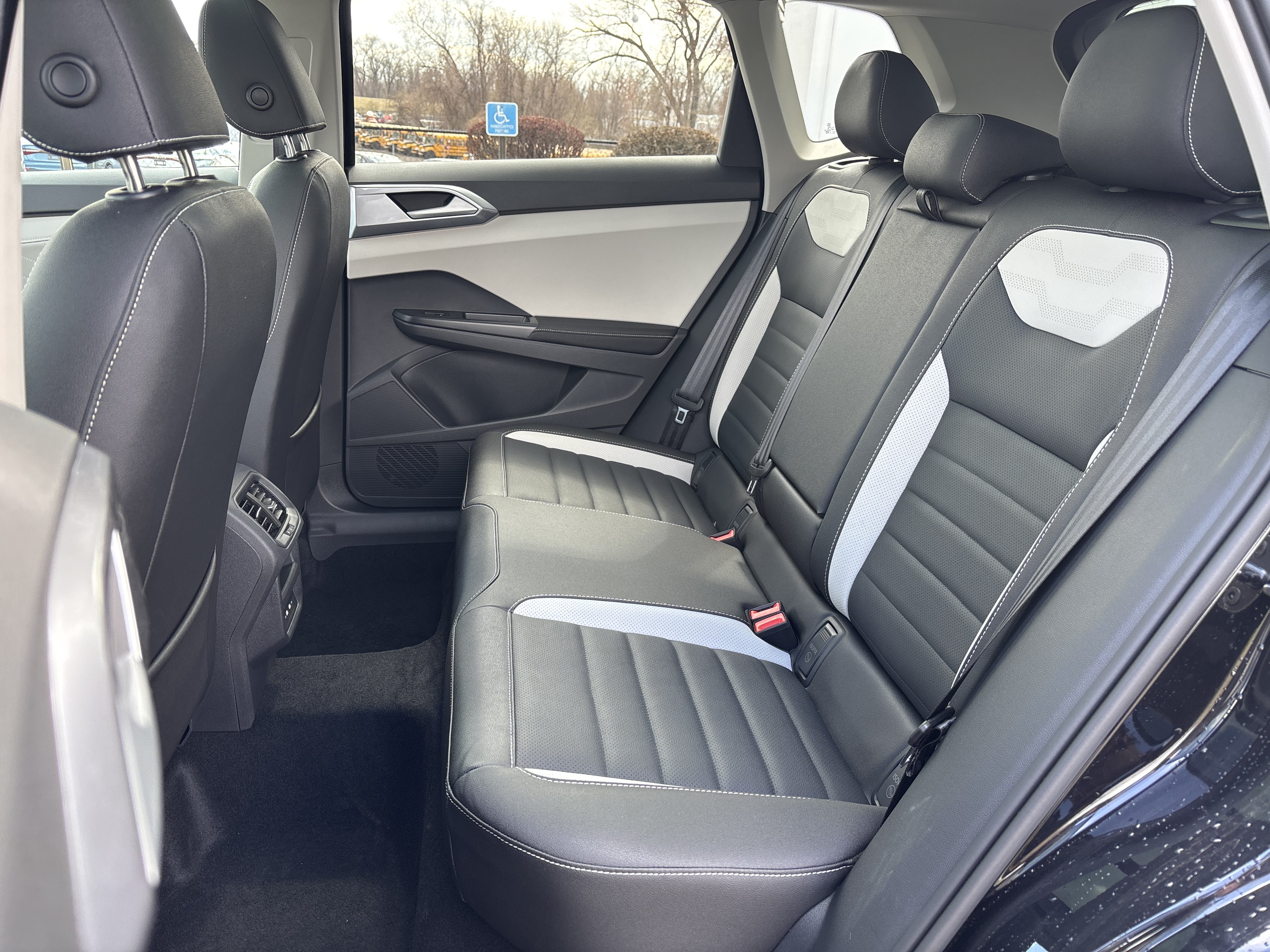 New 2026 Volkswagen Taos SEL AWD/4WD image 24