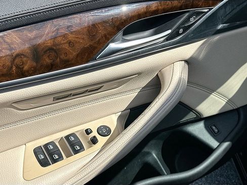 Used 2017 BMW 530i image 18