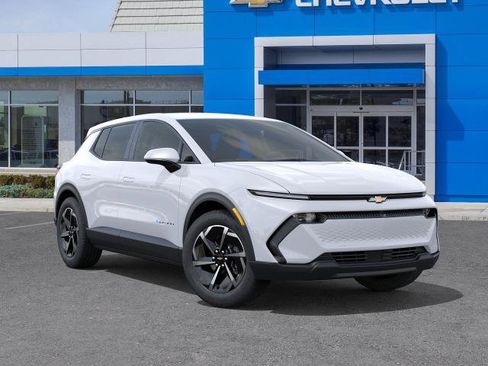 New 2026 Chevrolet Equinox EV LT FWD image 31