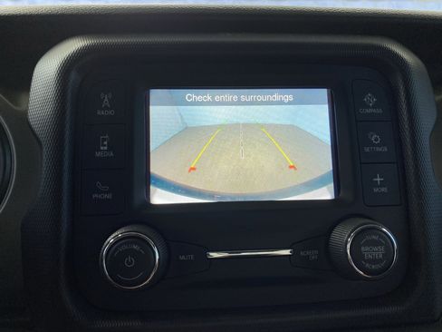 Certified 2020 Jeep Wrangler Sport image 16