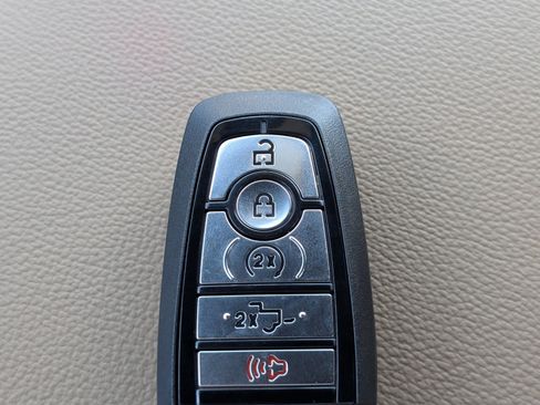 New 2026 Ford F250 Lariat w/ Lariat Ultimate Package AWD/4WD image 34