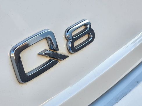 Used 2019 Audi Q8 Prestige w/ Year 1 Package image 13