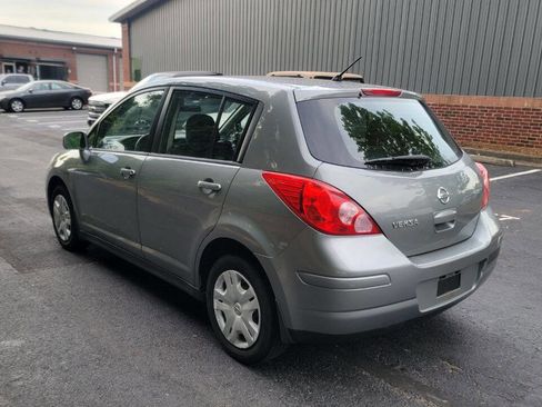 Used 2012 Nissan Versa 1.8 S image 7