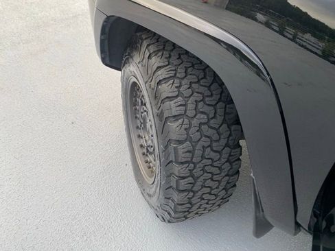 Used 2019 Toyota 4Runner SR5 Premium AWD/4WD image 28