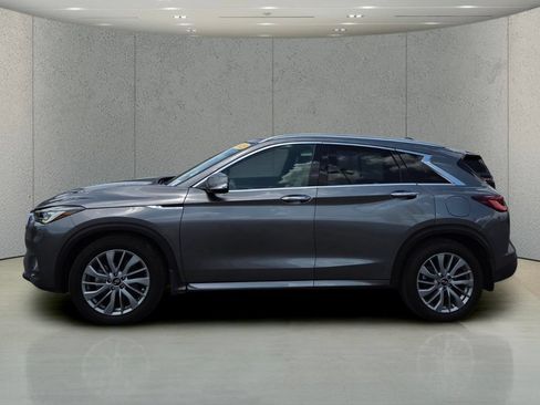 Used 2025 INFINITI QX50 Luxe AWD/4WD image 2
