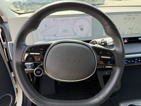 Certified 2024 Hyundai Ioniq 5 Limited AWD/4WD image 18