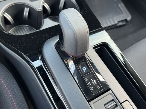 New 2026 Toyota Prius Plug-In Hybrid FWD image 18