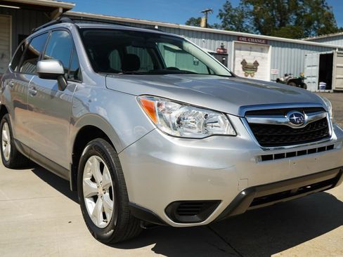 Used 2016 Subaru Forester 2.5i Premium w/ Protection Package #1 AWD/4WD image 36
