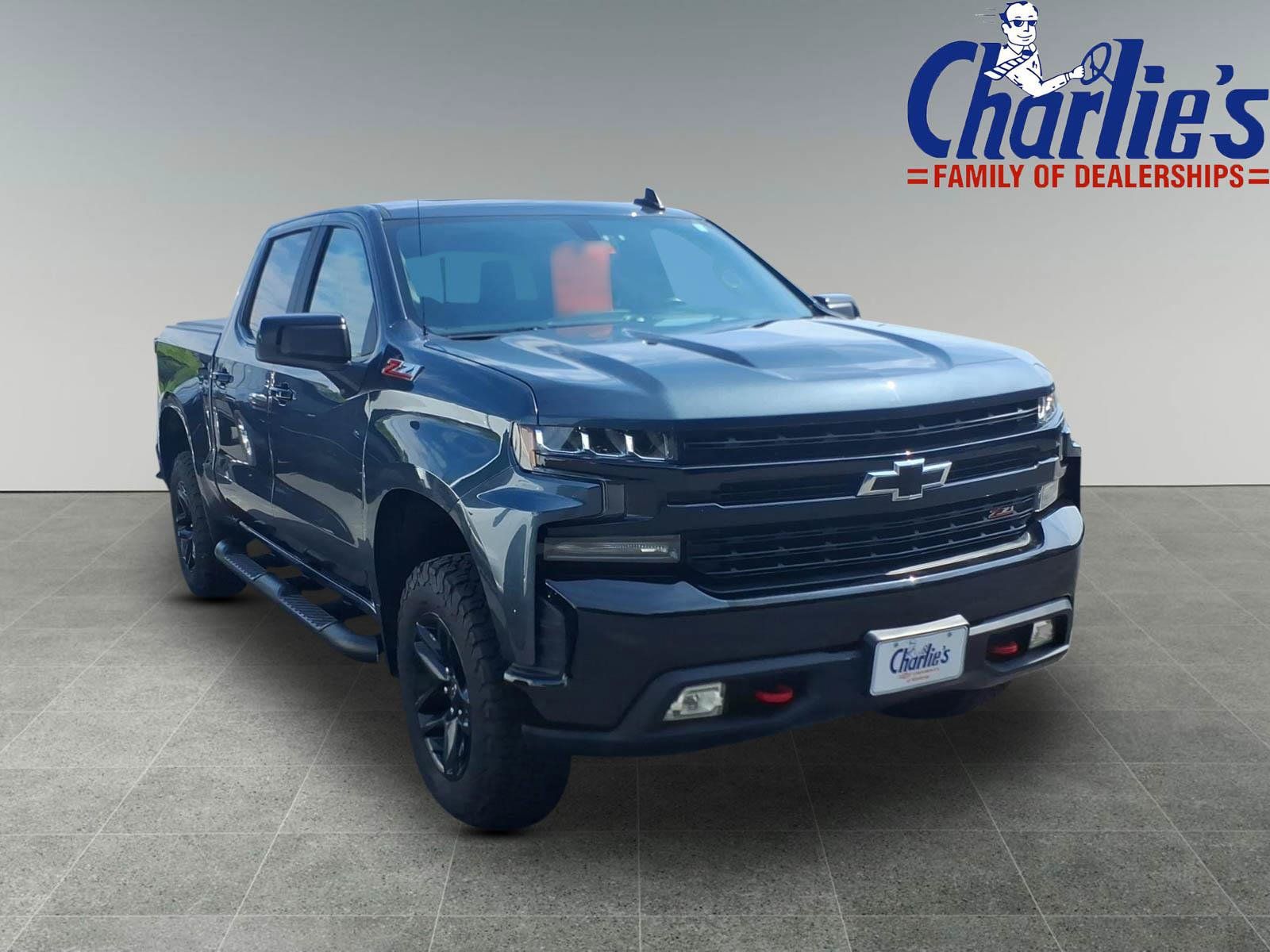 Used 2020 Chevrolet Silverado 1500 LT Trail Boss AWD/4WD image 3