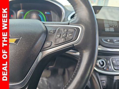 Used 2018 Chevrolet Volt Premier image 17