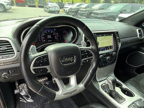 Used 2018 Jeep Grand Cherokee Trackhawk AWD/4WD image 25