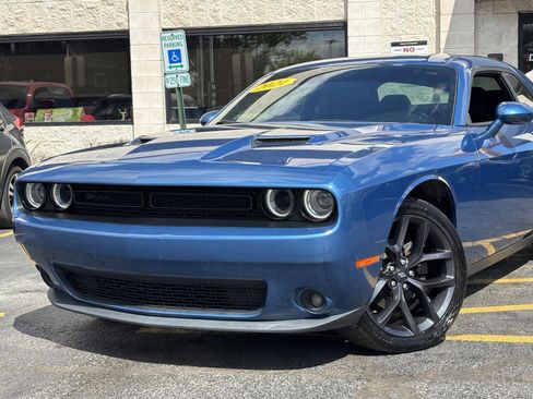 Used 2021 Dodge Challenger SXT w/ Blacktop Package image 3