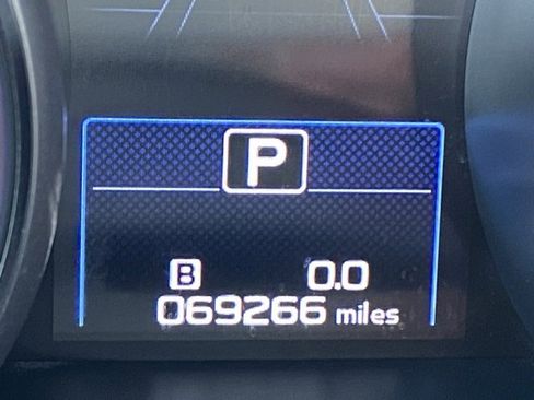 Used 2016 Subaru Outback 3.6R Limited image 17