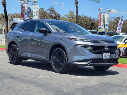 Used 2025 Nissan Murano SV FWD image 35