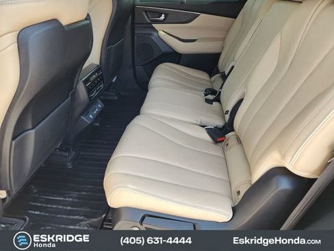Used 2023 Acura MDX SH-AWD w/ Advance Package image 31
