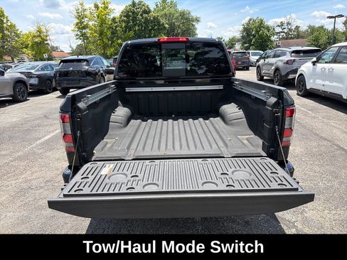 Used 2023 Nissan Frontier SV w/ SV Convenience Package AWD/4WD image 44