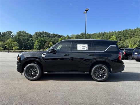 New 2025 Nissan Armada SV image 5