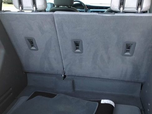 Used 2021 Chevrolet Bolt LT image 10