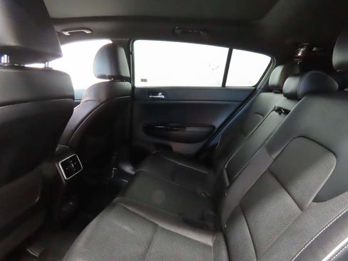 Used 2021 Kia Sportage SX image 17
