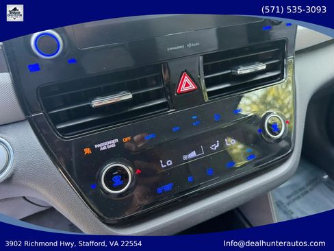 Used 2020 Hyundai Ioniq SE FWD image 21