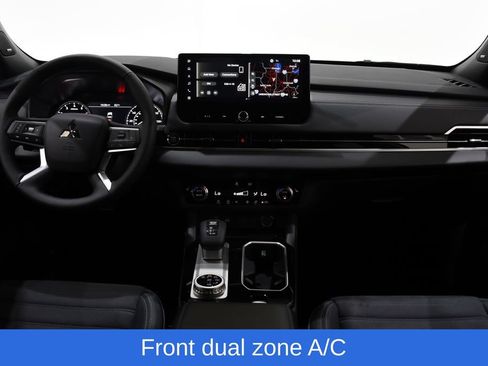 New 2026 Mitsubishi Outlander LE AWD/4WD image 8