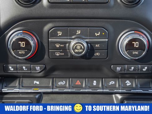 Used 2020 Chevrolet Silverado 2500 LTZ image 30