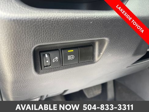 Certified 2025 Toyota RAV4 XLE FWD image 27
