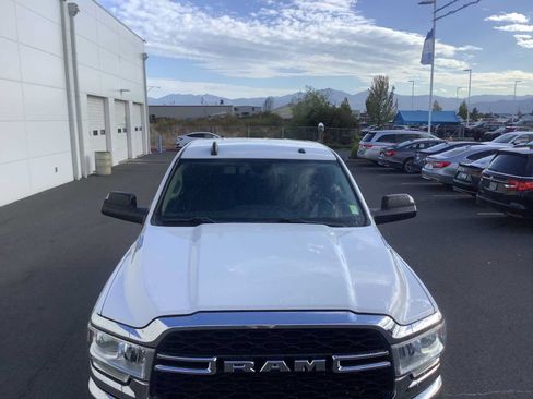 Used 2020 RAM 2500 Tradesman AWD/4WD image 9