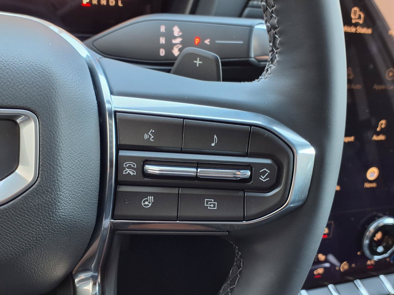 New 2027 GMC Terrain Elevation w/ Black Edition FWD image 7