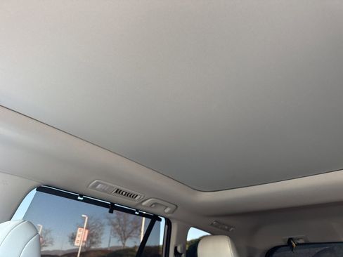 Certified 2025 Toyota Grand Highlander AWD Hybrid image 16