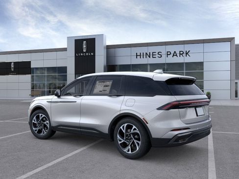 New 2026 Lincoln Nautilus Premier w/ Equipment Group 102A AWD/4WD image 4