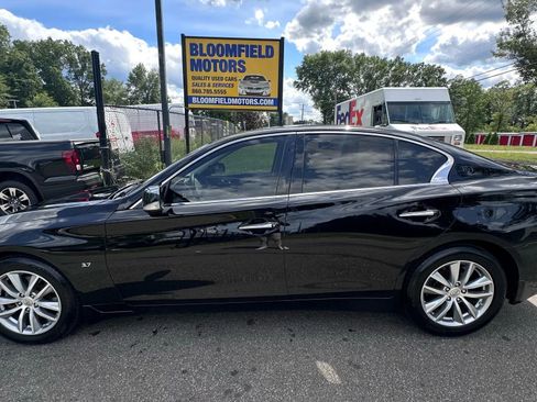 Used 2015 INFINITI Q50 Premium w/ Deluxe Touring Package image 8