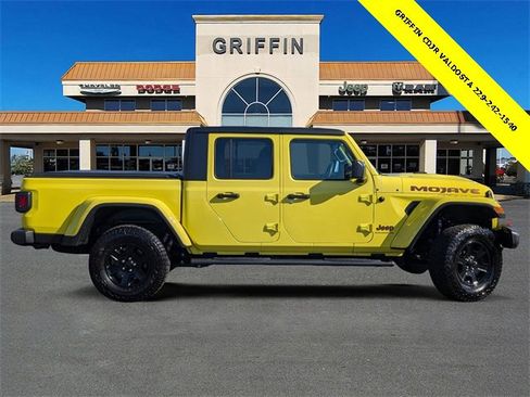 Used 2023 Jeep Gladiator Mojave w/ Cold Weather Group image 3