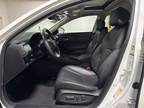 Used 2024 Honda Accord Touring image 21