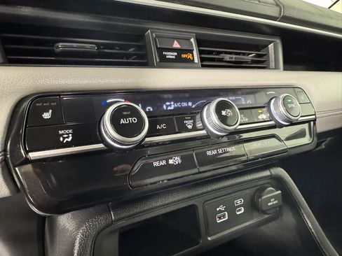 Used 2025 Honda Pilot EX-L image 20