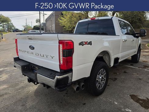 Used 2024 Ford F250 Lariat image 3