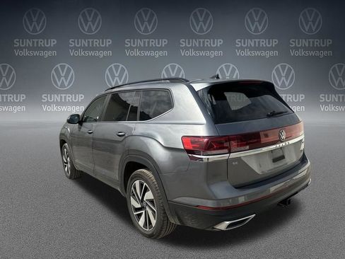 Used 2024 Volkswagen Atlas SE AWD/4WD image 34