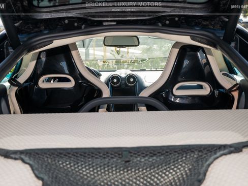 Used 2023 McLaren GT image 17
