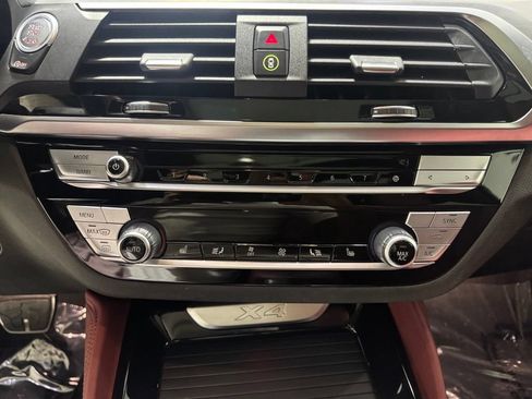 Used 2020 BMW X4 xDrive30i w/ M Sport Package 2 AWD/4WD image 25