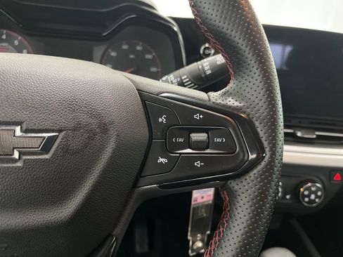 Used 2024 Chevrolet Trax RS w/ Driver Confidence Package image 8